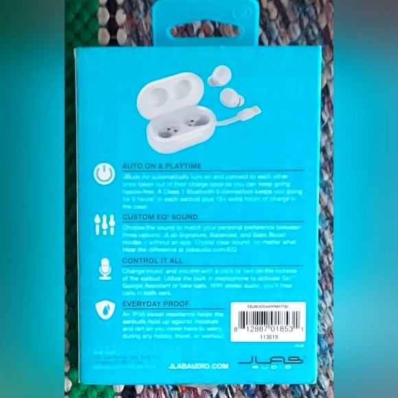NEW - JLAB Jbuds AIRTRUE WIRELESS EARBUDS - WHITE - Picture 2 of 10